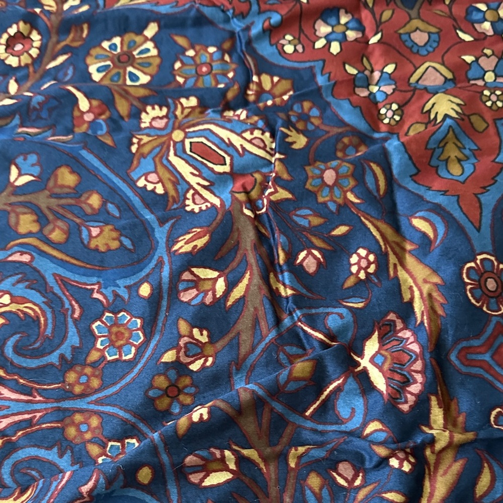 Ralph Lauren Navy and Burgundy Floral Paisley Maxi Sheet King size Brentford - Picture 5 of 6